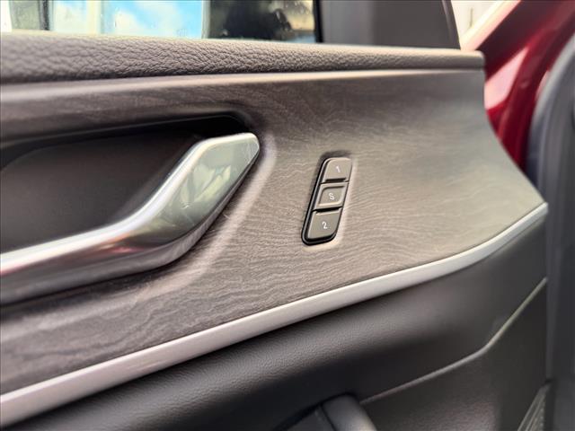 new 2025 Jeep Grand Cherokee L car, priced at $50,296