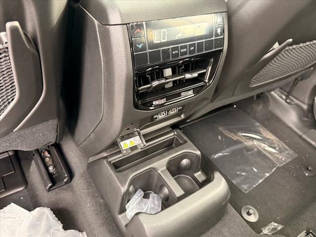 new 2025 Jeep Grand Cherokee L car, priced at $44,359