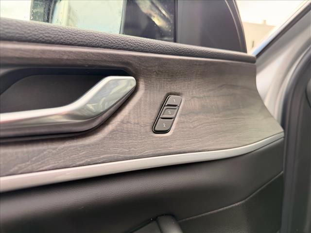 new 2025 Jeep Grand Cherokee L car, priced at $53,599