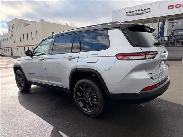 new 2025 Jeep Grand Cherokee L car, priced at $53,599