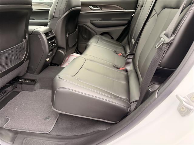 new 2025 Jeep Grand Cherokee car, priced at $52,310