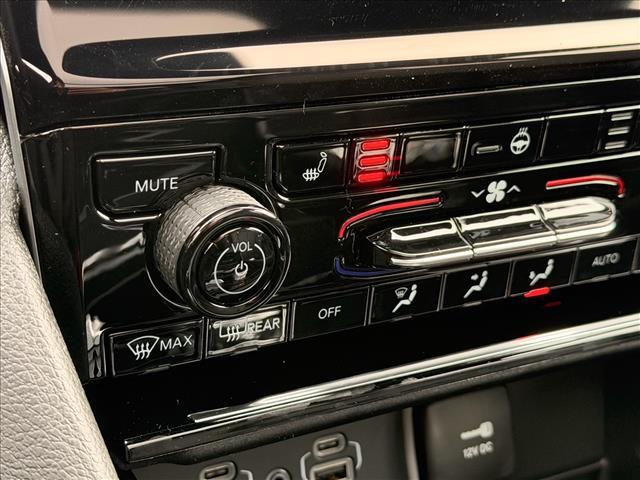 new 2025 Jeep Grand Cherokee car, priced at $52,310