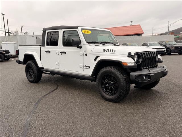 used 2023 Jeep Gladiator car, priced at $36,995