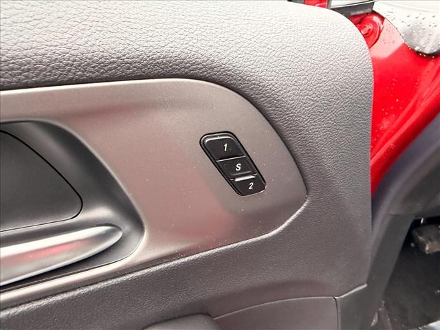 new 2027 Chrysler Pacifica car, priced at $44,627