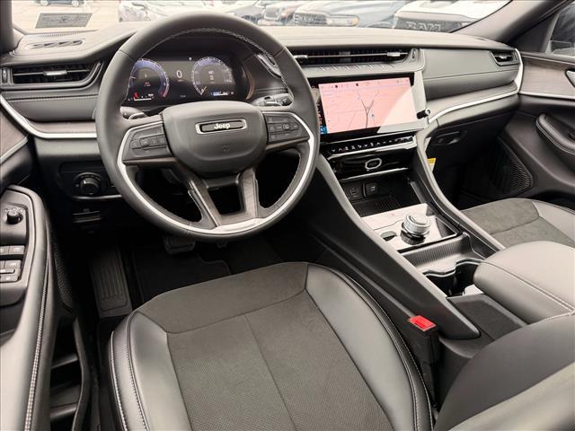 new 2026 Jeep Grand Cherokee car, priced at $44,997