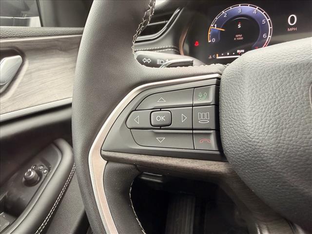 new 2026 Jeep Grand Cherokee car, priced at $44,997