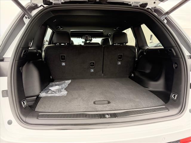 new 2026 Jeep Grand Cherokee car, priced at $44,997