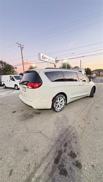 used 2017 Chrysler Pacifica car, priced at $10,995