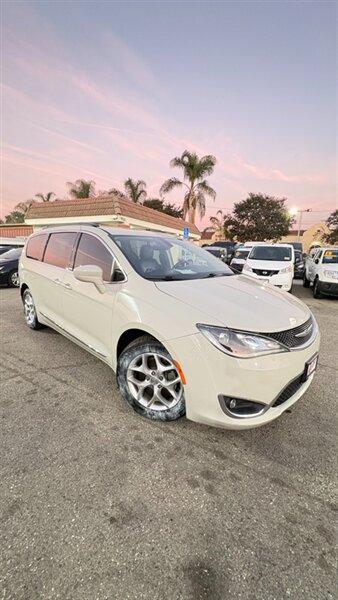 used 2017 Chrysler Pacifica car, priced at $10,995