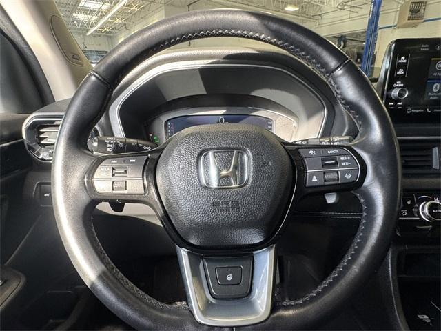 used 2023 Honda Pilot car, priced at $40,133