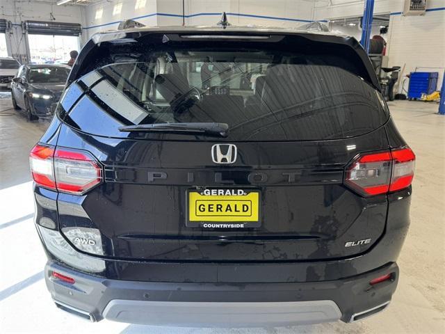 used 2023 Honda Pilot car, priced at $40,133