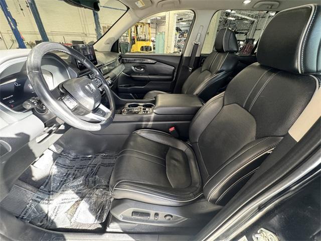used 2023 Honda Pilot car, priced at $40,133