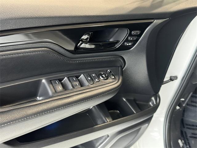 used 2023 Honda Odyssey car, priced at $40,733