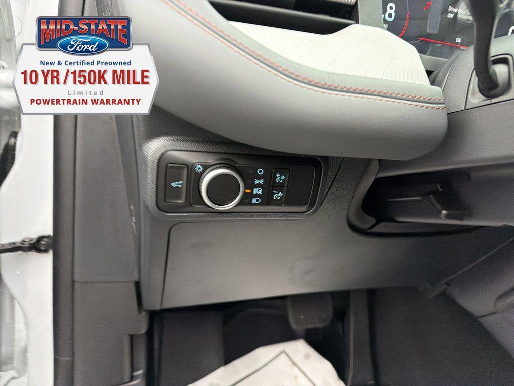 new 2026 Ford Explorer car, priced at $40,280