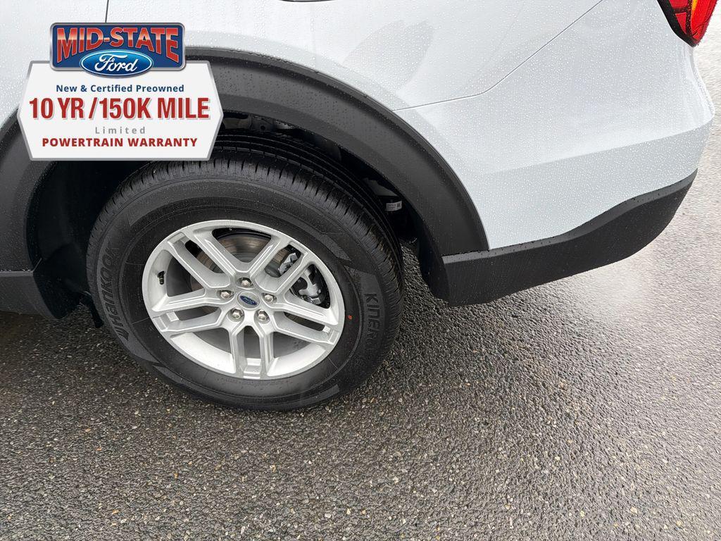 new 2026 Ford Explorer car, priced at $40,280