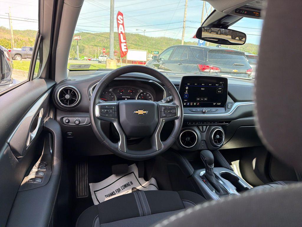 used 2025 Chevrolet Blazer car, priced at $28,421