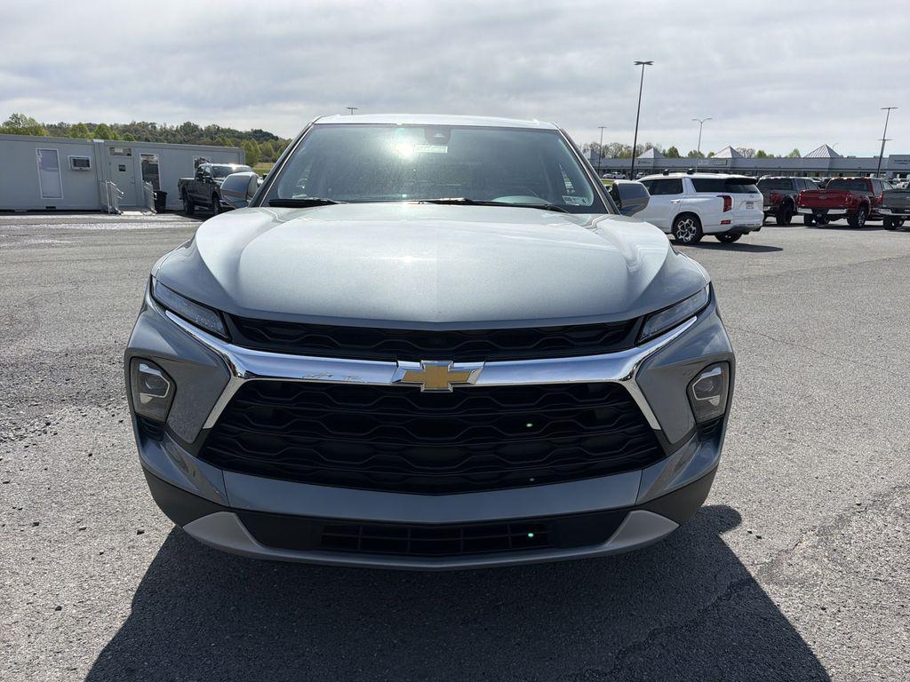 used 2025 Chevrolet Blazer car, priced at $29,090