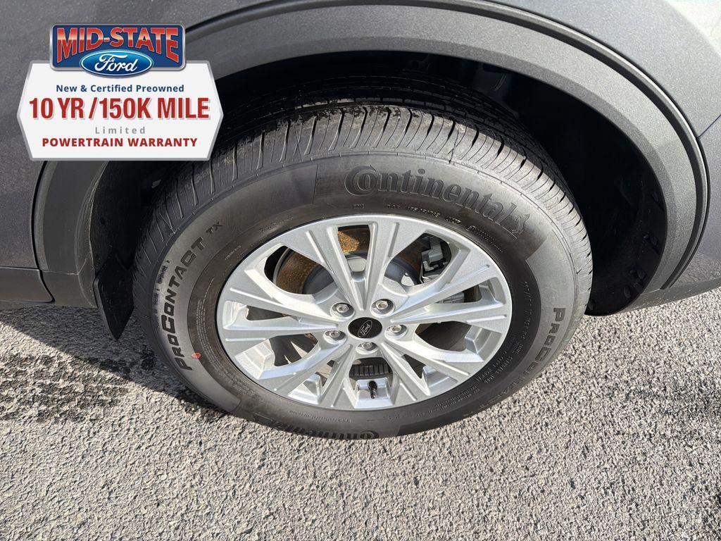 new 2026 Ford Escape car, priced at $28,895