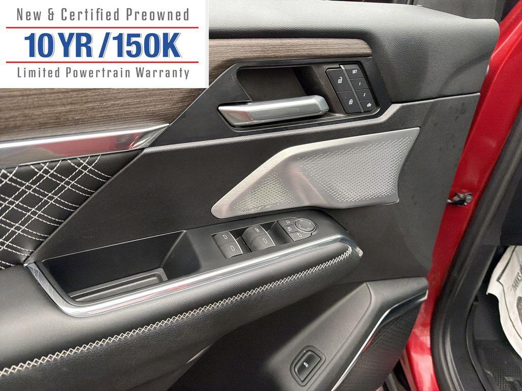 used 2024 GMC Acadia car, priced at $49,157