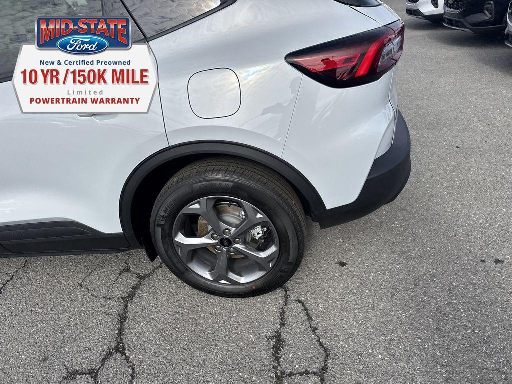 new 2026 Ford Escape car, priced at $31,969