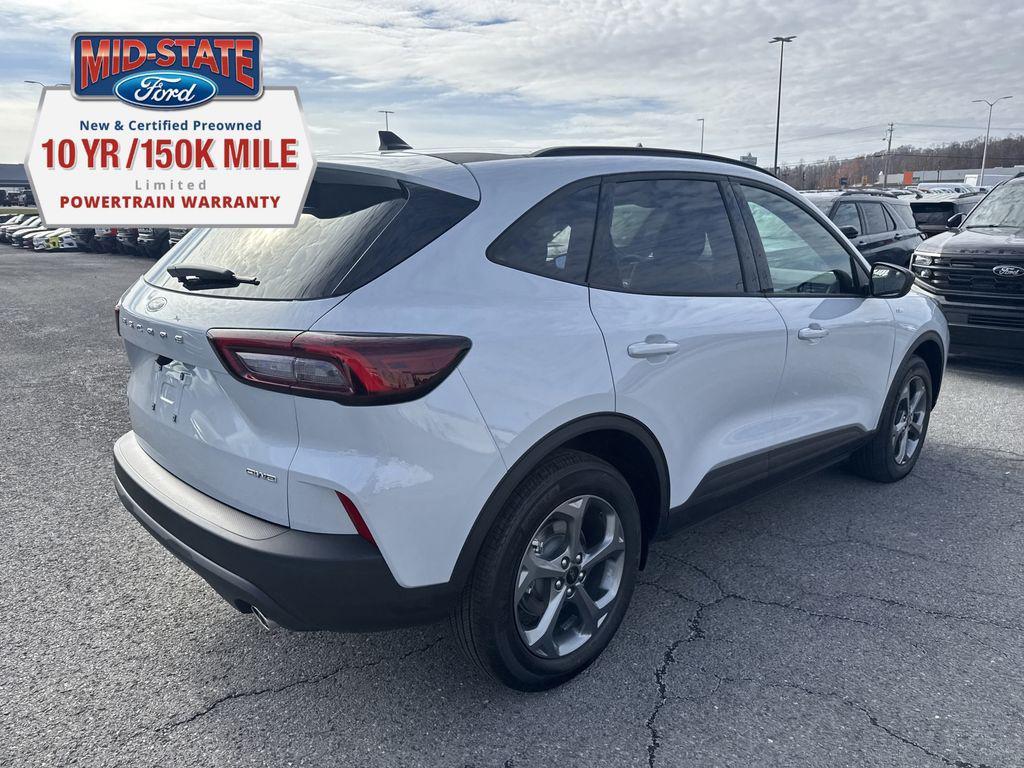 new 2026 Ford Escape car, priced at $31,969