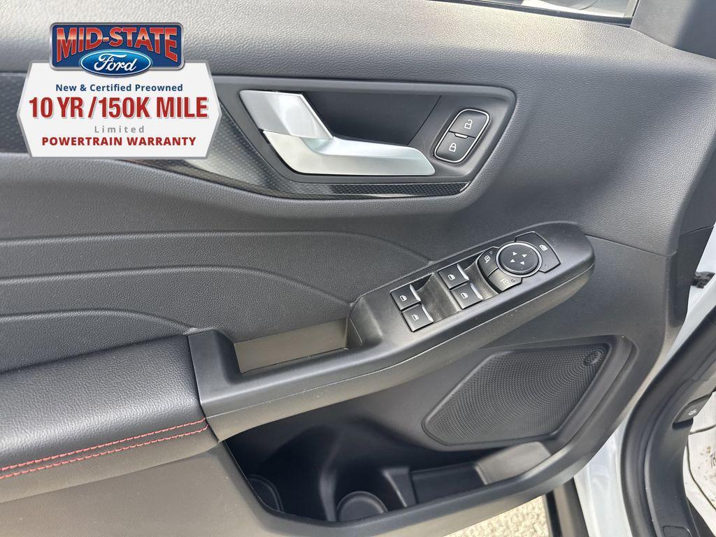 new 2026 Ford Escape car, priced at $31,969