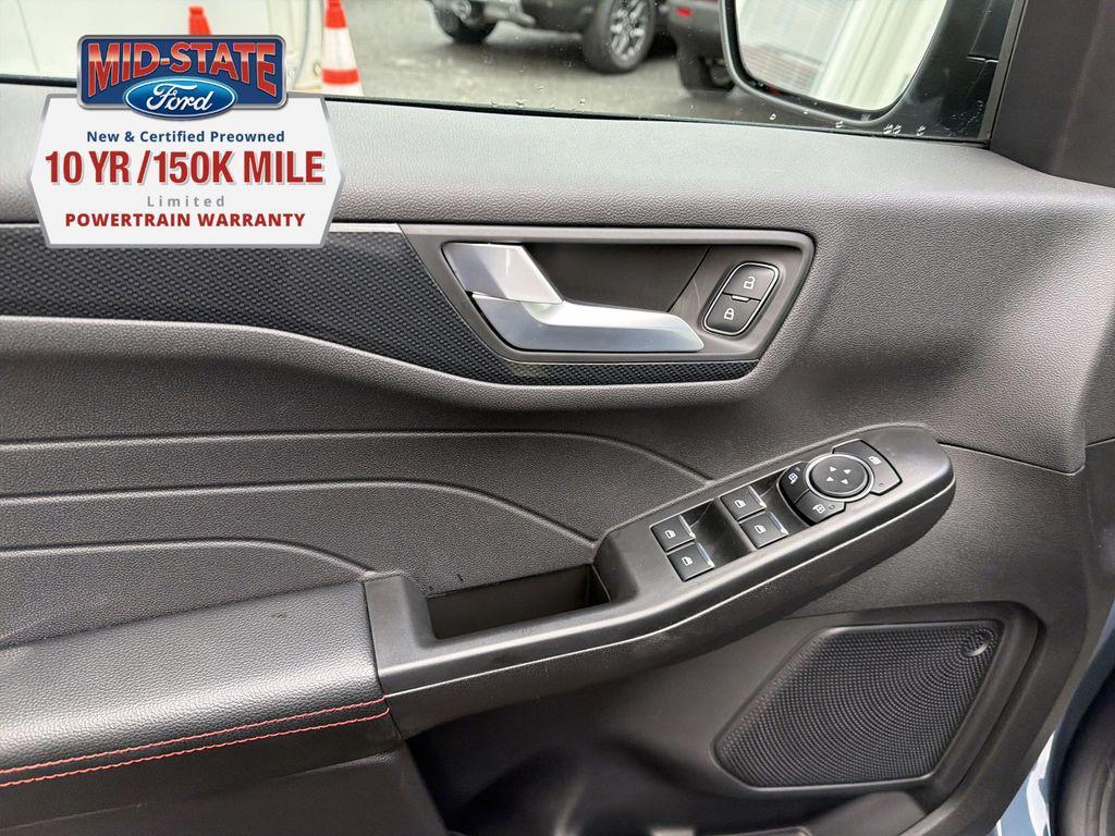 new 2026 Ford Escape car, priced at $31,635