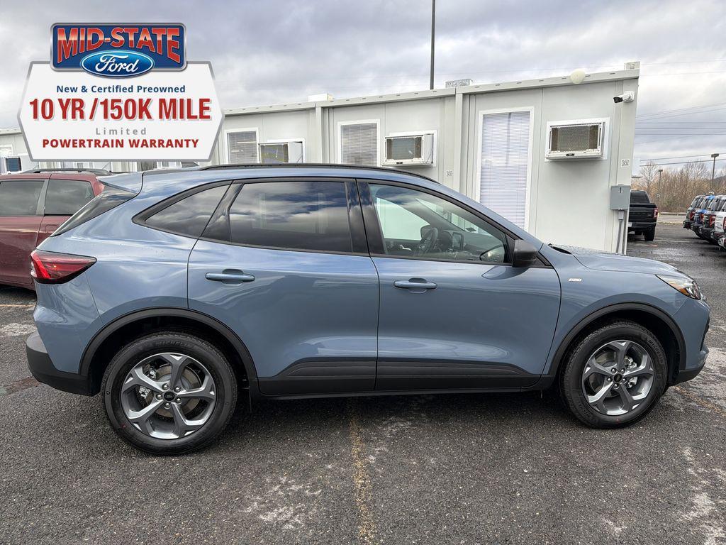 new 2026 Ford Escape car, priced at $31,635