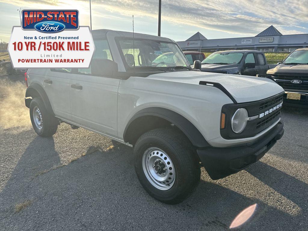 new 2025 Ford Bronco car, priced at $39,885