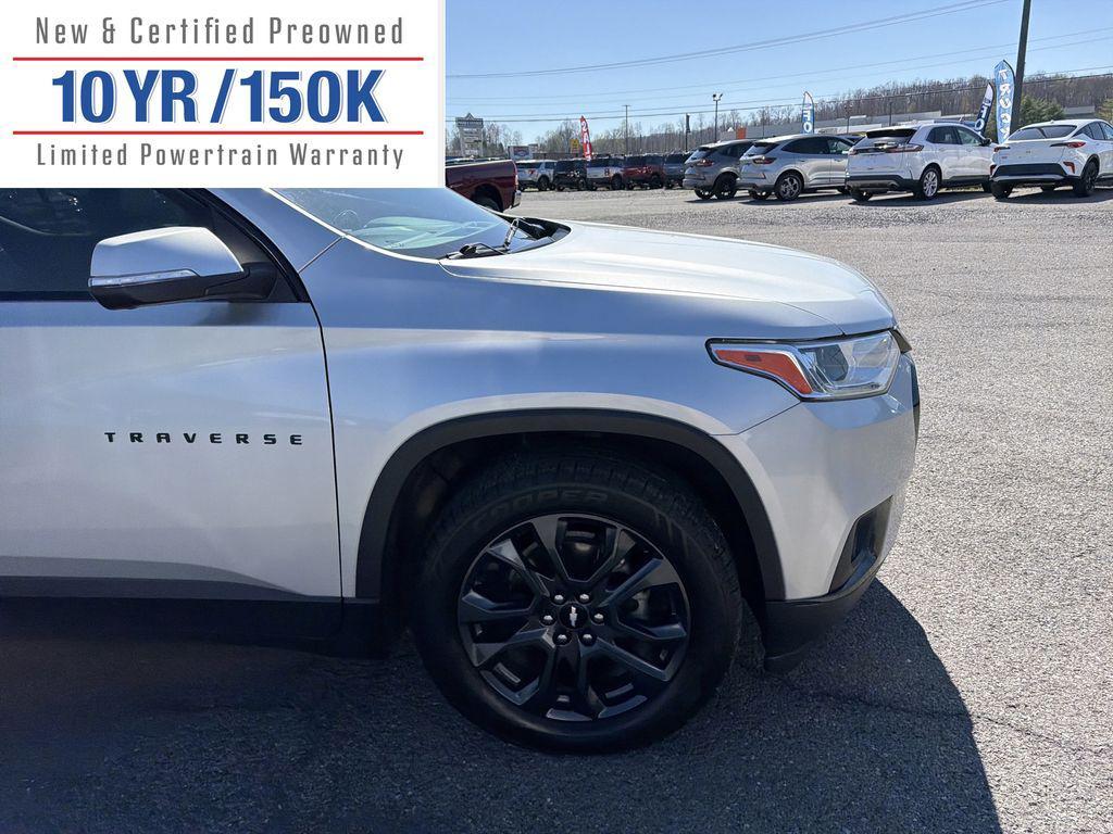 used 2021 Chevrolet Traverse car, priced at $25,849