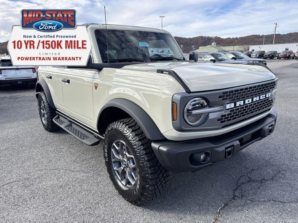 new 2025 Ford Bronco car, priced at $54,301