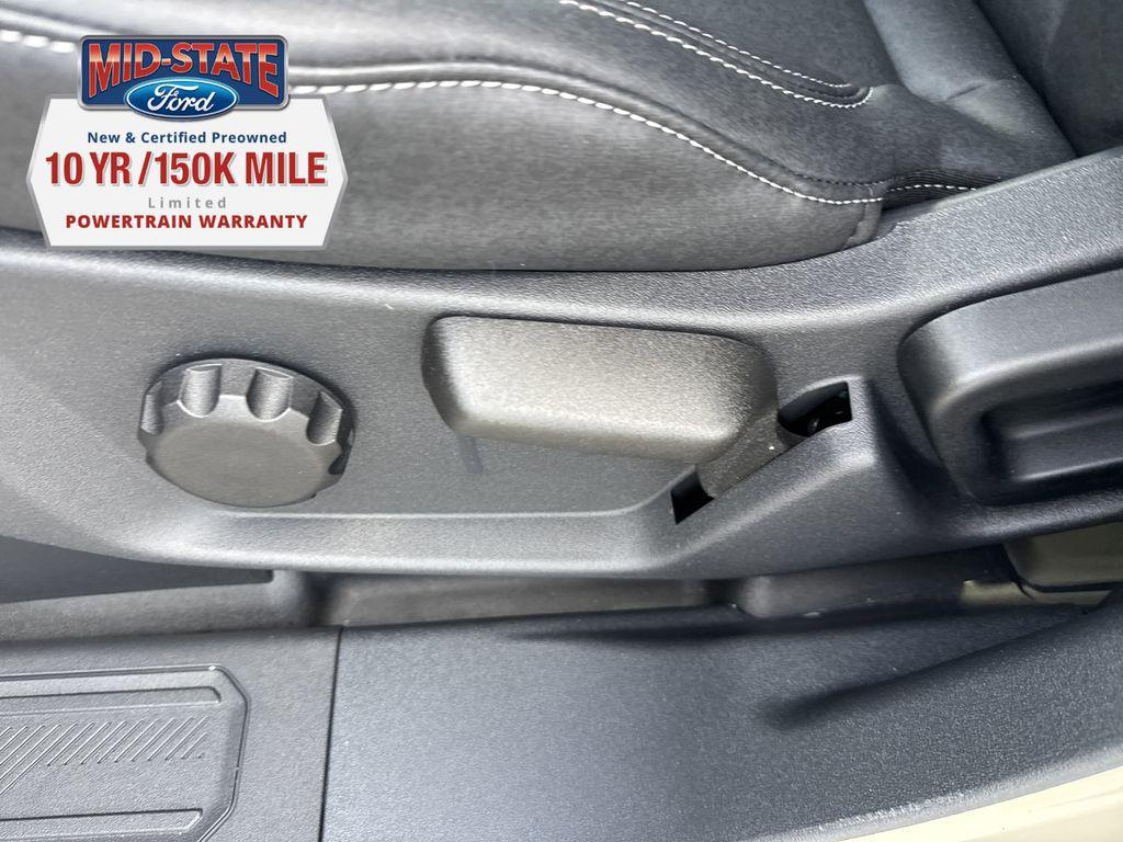 new 2025 Ford Bronco car, priced at $54,301