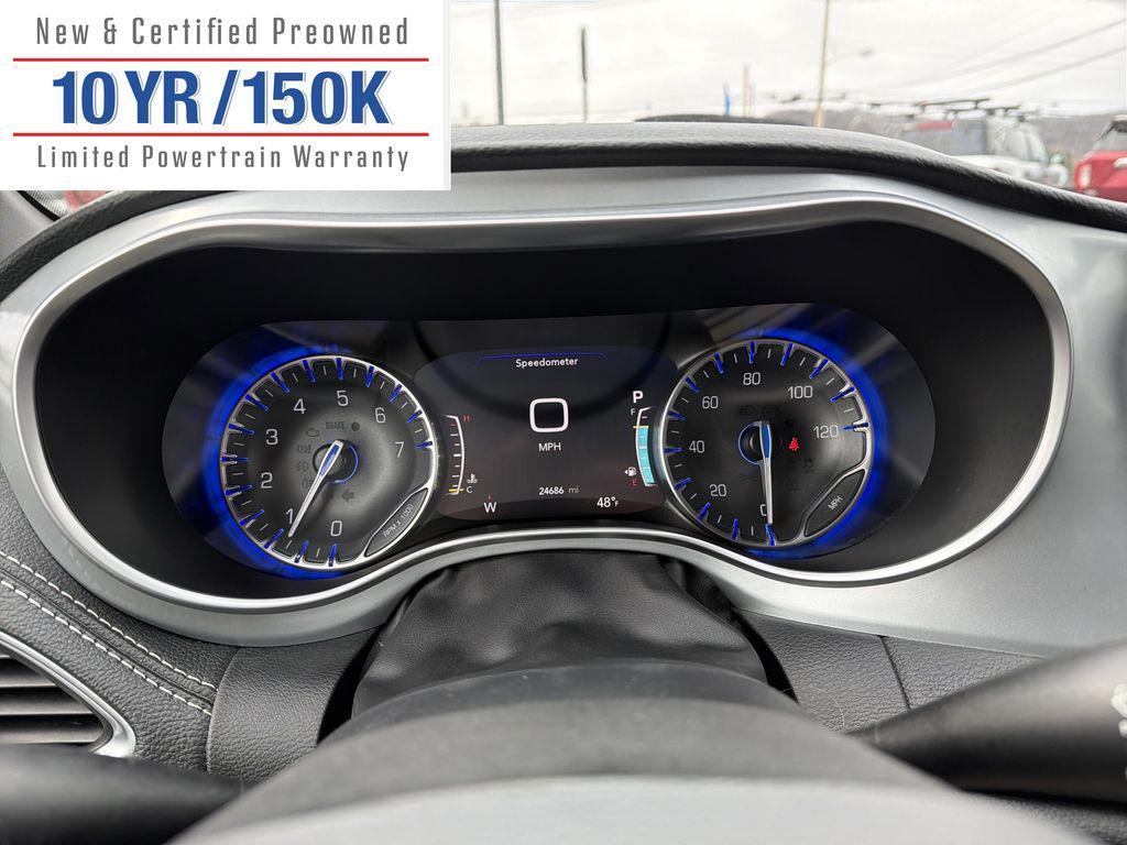 used 2025 Chrysler Pacifica car, priced at $38,007