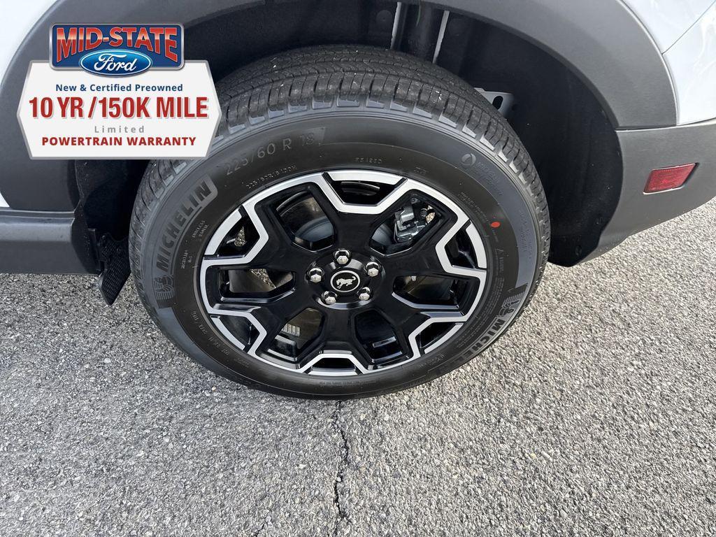 new 2025 Ford Bronco Sport car, priced at $32,884