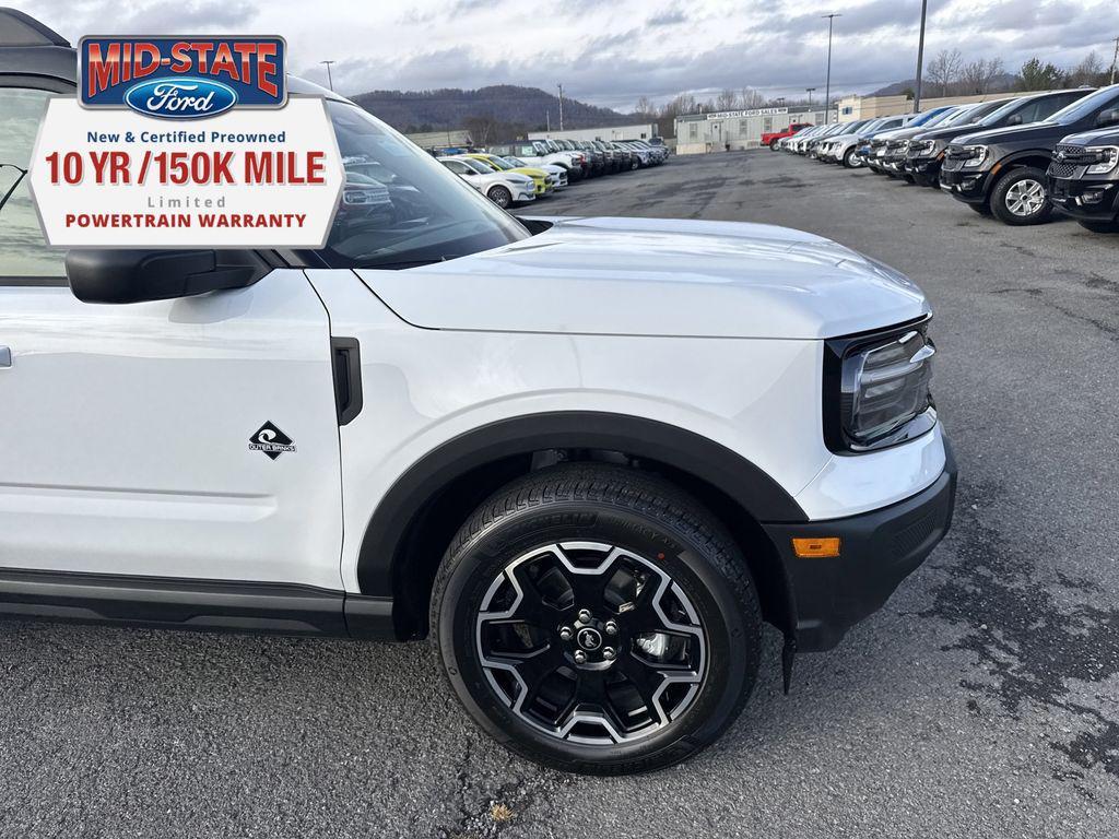 new 2025 Ford Bronco Sport car, priced at $32,884
