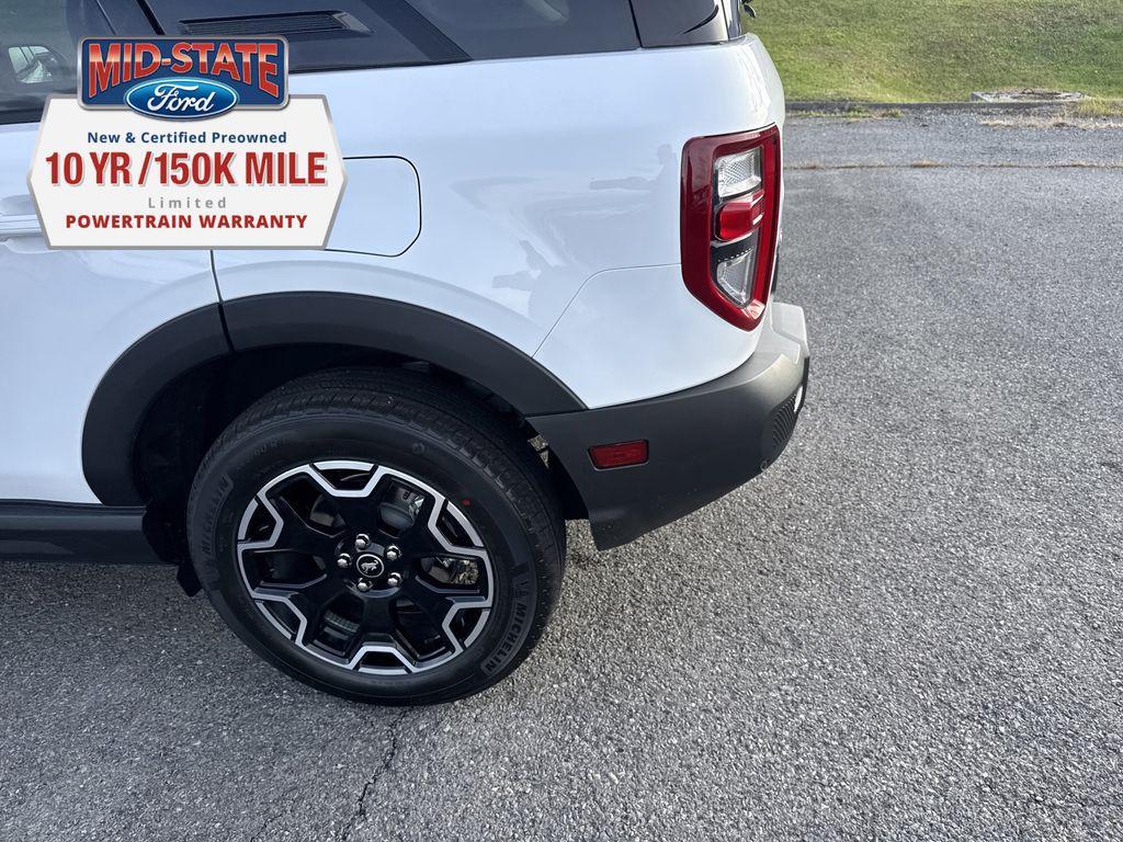 new 2025 Ford Bronco Sport car, priced at $32,884