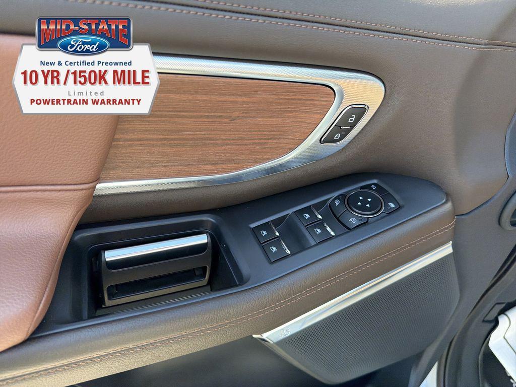 new 2026 Ford Expedition car, priced at $89,140