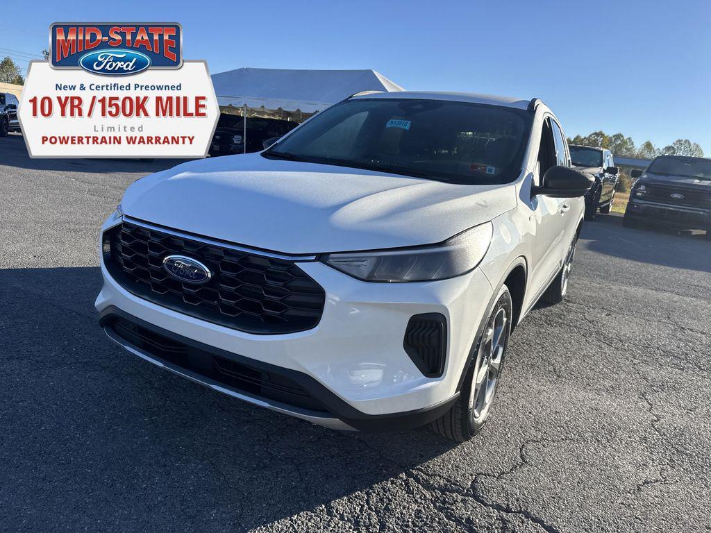 new 2026 Ford Escape car, priced at $31,999