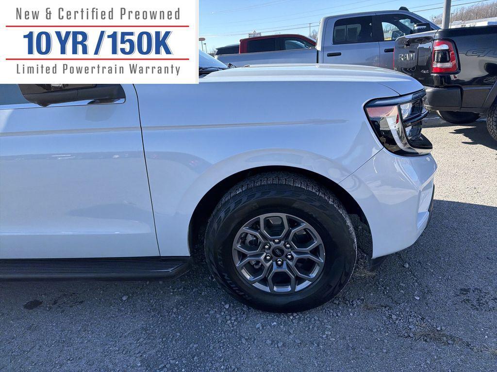 used 2025 Ford Expedition car, priced at $59,478