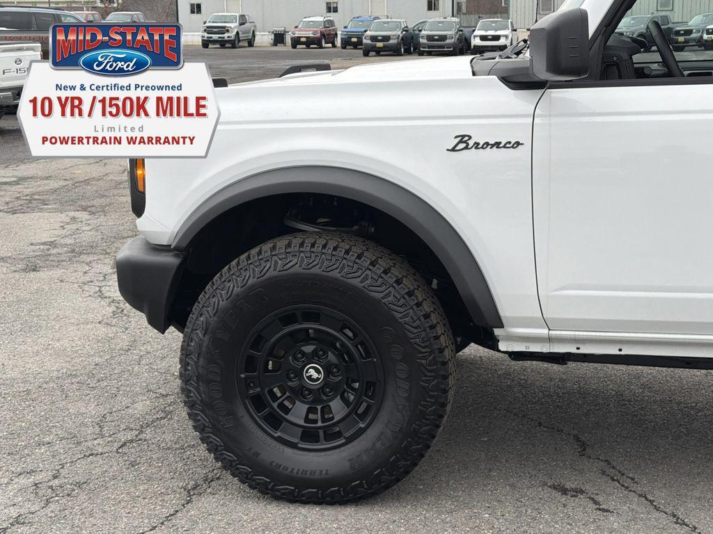 new 2025 Ford Bronco car, priced at $51,767
