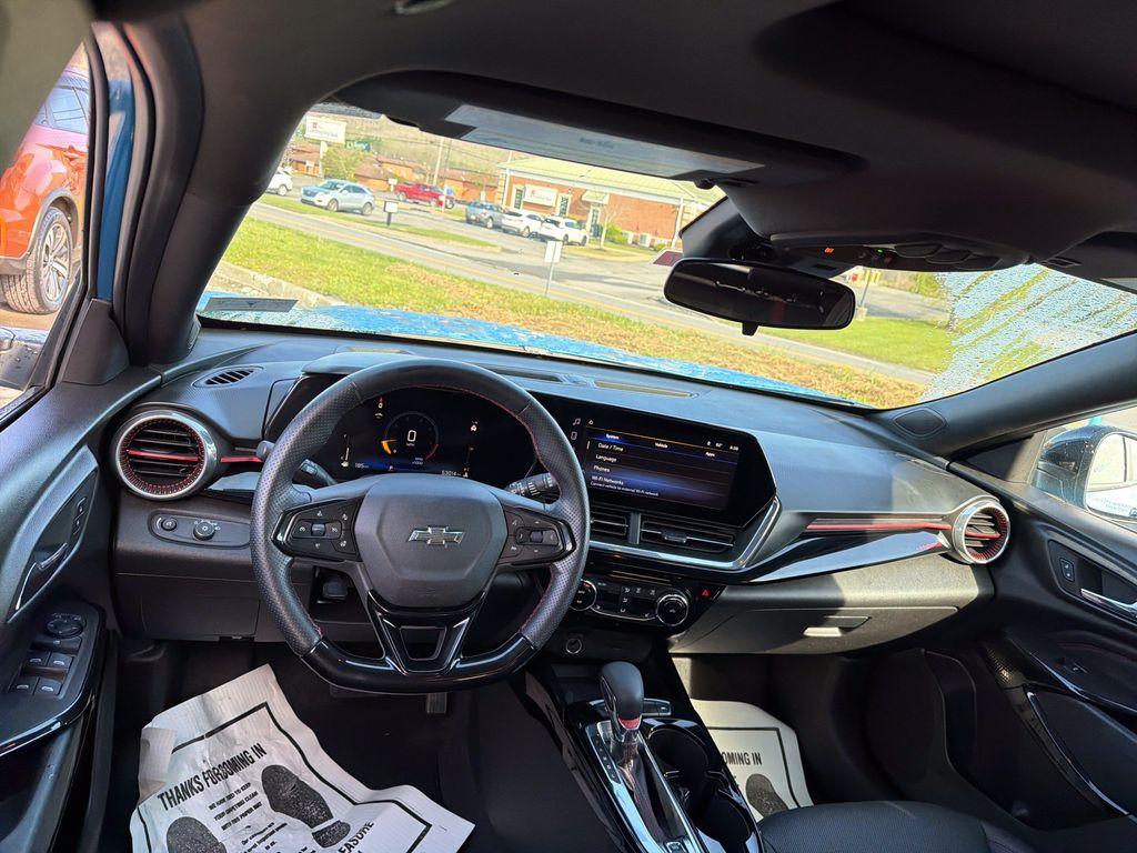 used 2025 Chevrolet Trax car, priced at $23,375