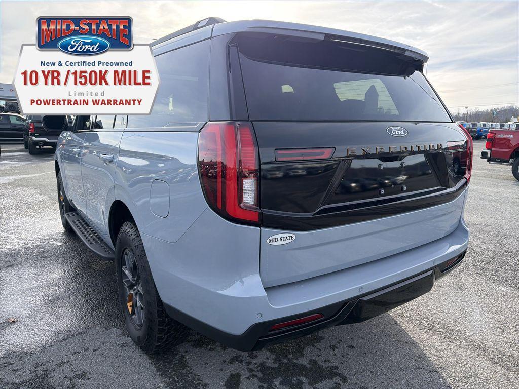 new 2025 Ford Expedition car, priced at $84,435