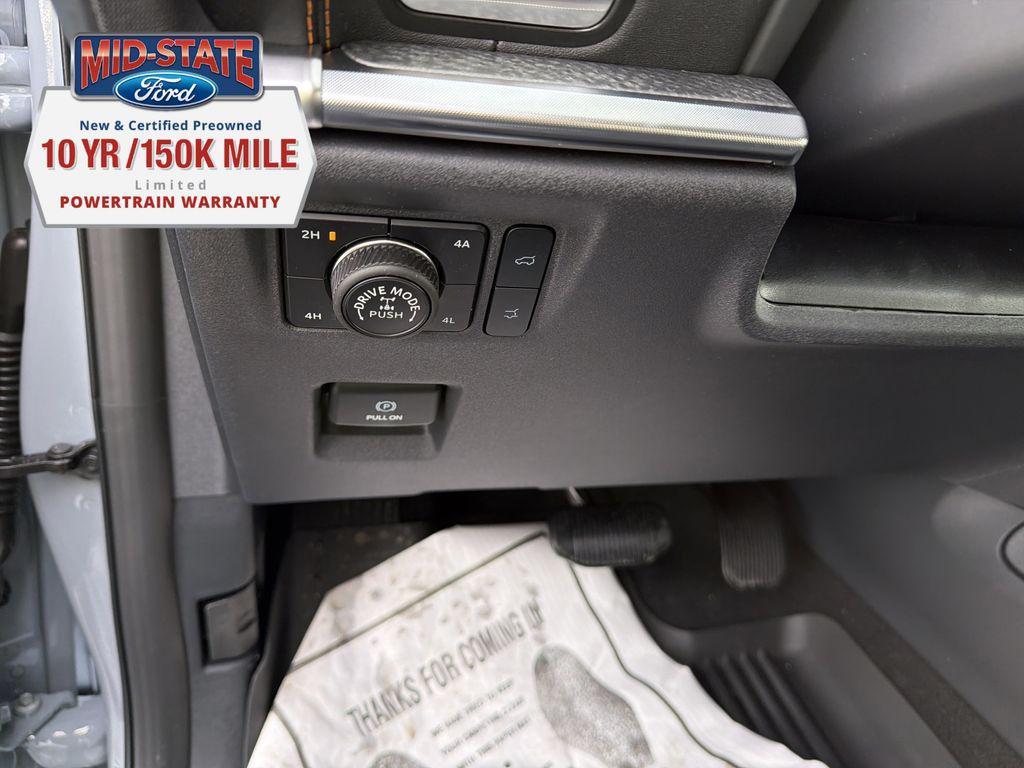 new 2025 Ford Expedition car, priced at $84,435