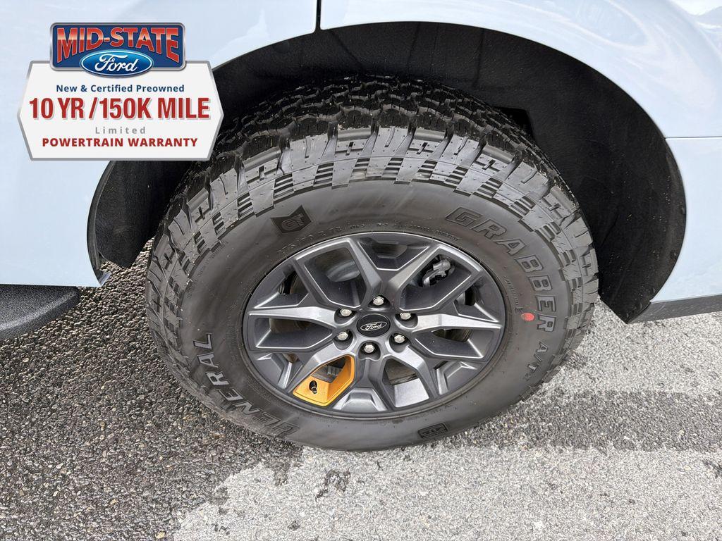 new 2025 Ford Expedition car, priced at $84,435