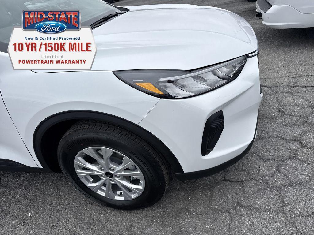 new 2026 Ford Escape car, priced at $30,285