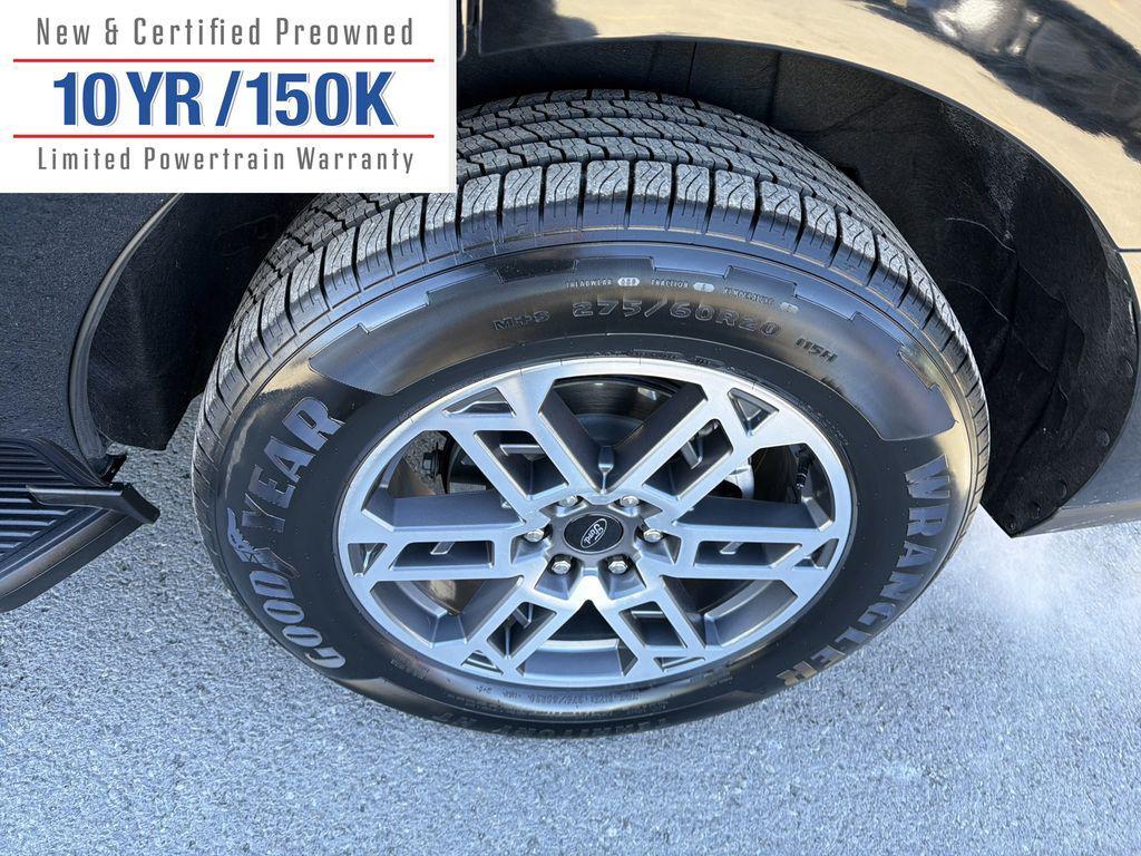 used 2025 Ford Expedition car, priced at $60,049