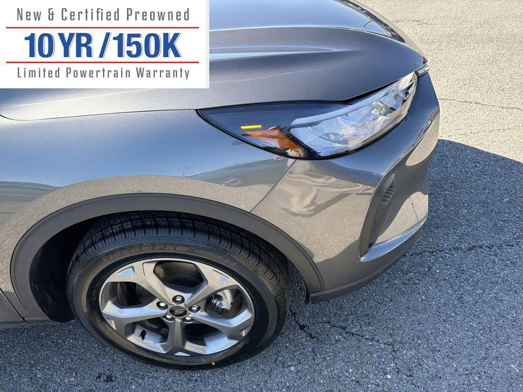 used 2025 Ford Escape car, priced at $26,999