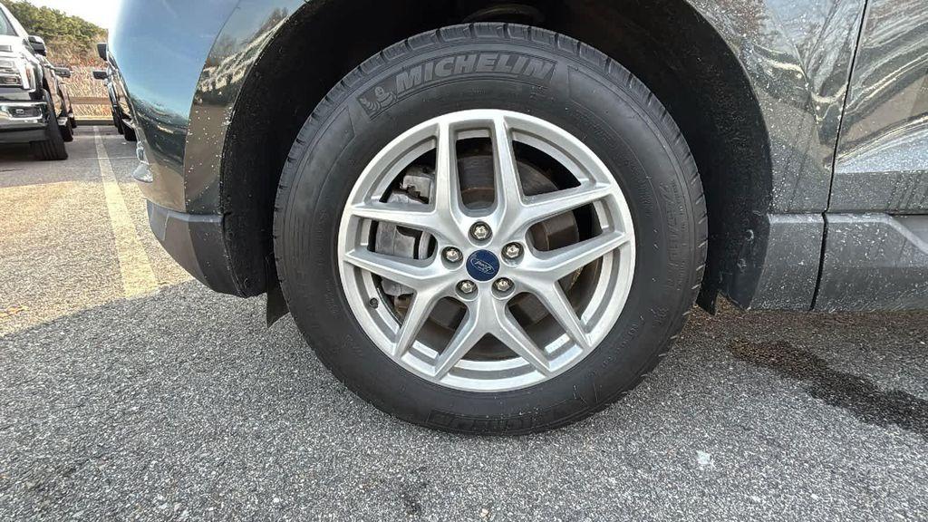 used 2022 Ford Edge car, priced at $24,977