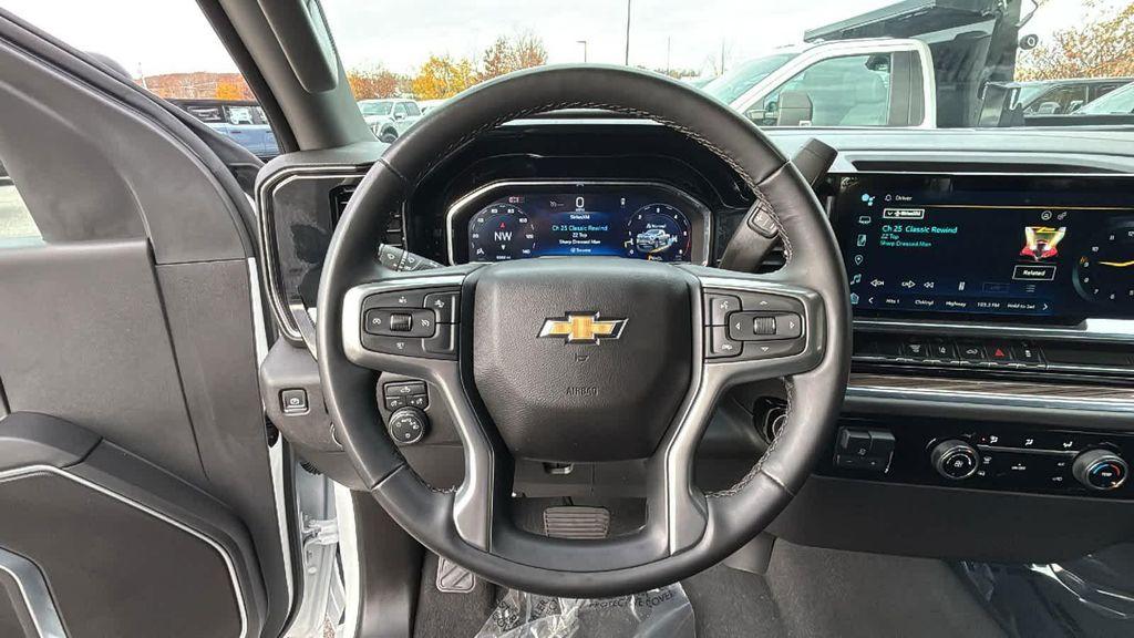 used 2024 Chevrolet Silverado 2500 car, priced at $59,977
