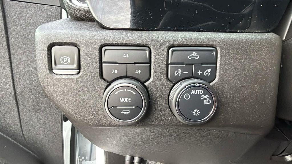 used 2024 Chevrolet Silverado 2500 car, priced at $59,977